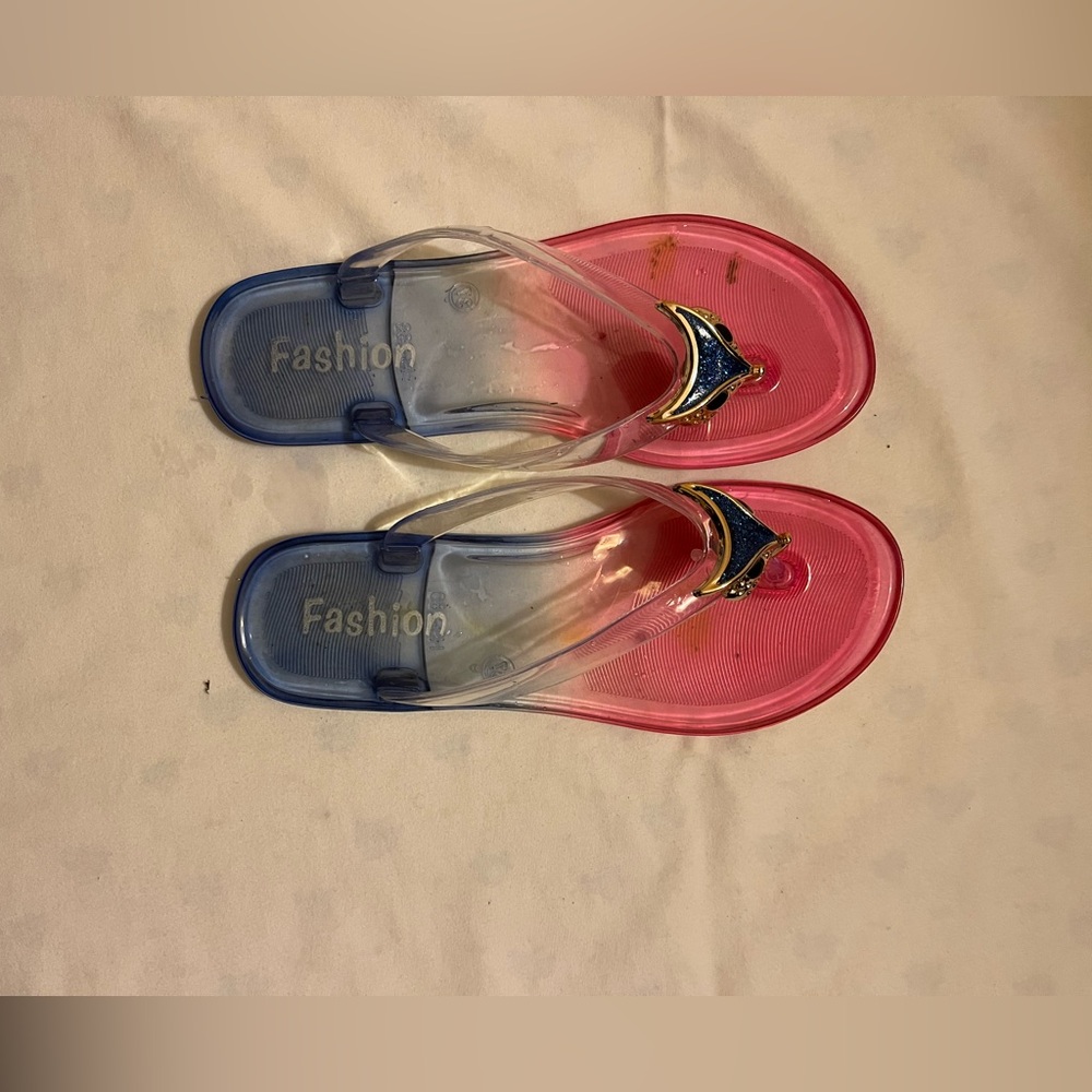 3/$10 final sale Gradient Pink and Blue Sandals